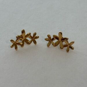 Mejuri Pressed Flower Climber Studs